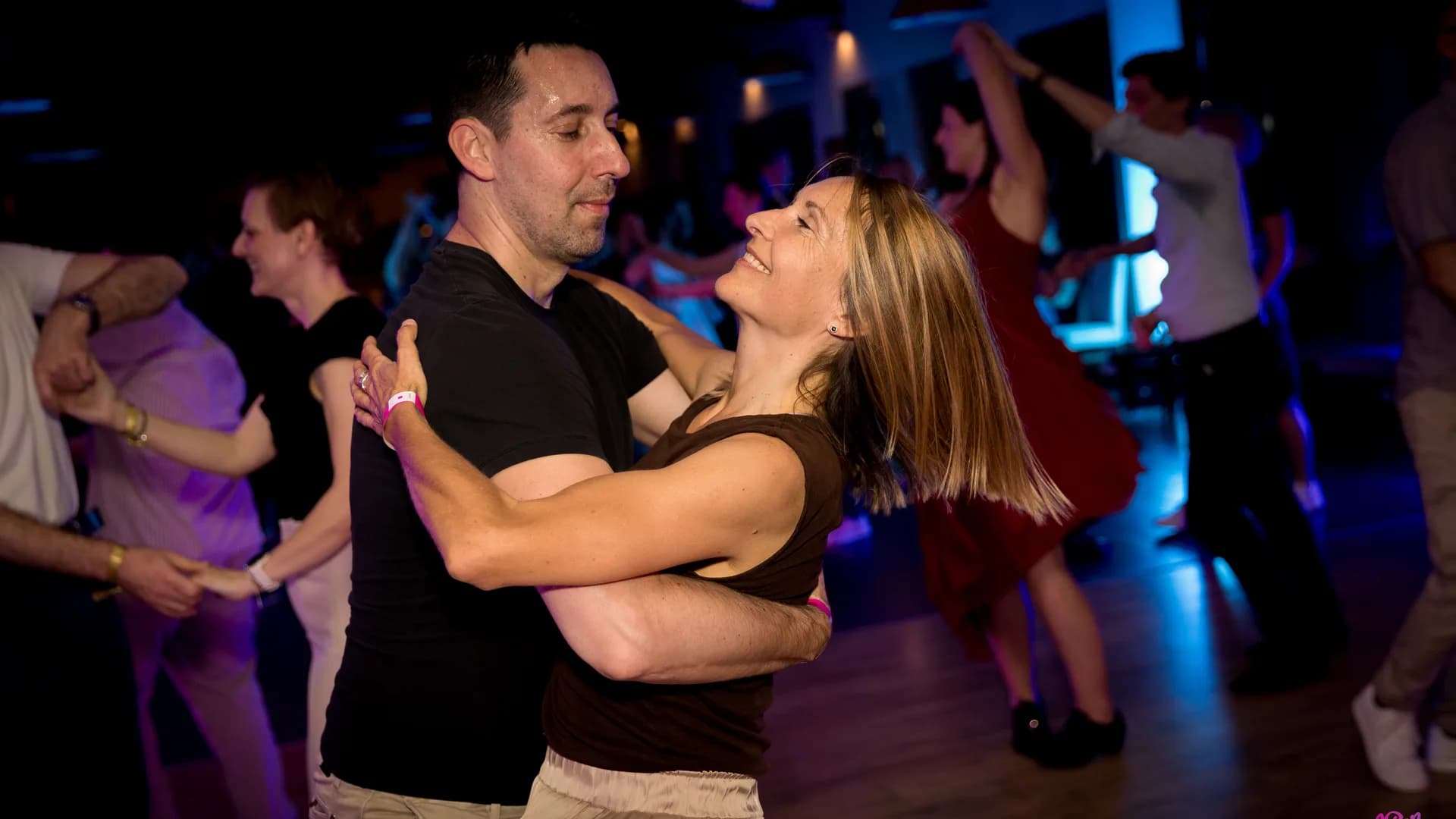Tečaj Salsa & Bachata I